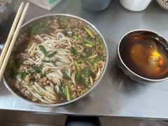 -正宗杨记普洱酸醋米线(总店)