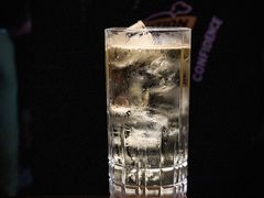 -星巴克臻选(成都太古里店)