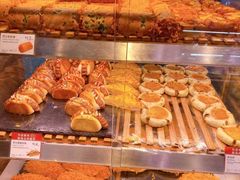 -巴黎贝甜(大宁国际商业广场店)