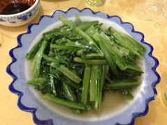 蒜茸油麦菜-董立兵烤鸭店(山大路店)