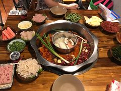 -周幺妹重庆老火锅(银泰城总店)