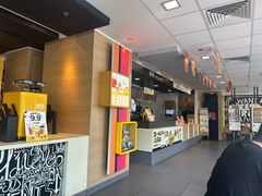 -麦当劳(假日广场店)
