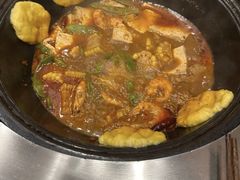 -田家大院东北农家菜铁锅炖(西安总店)