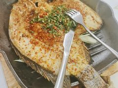 香茅草烤罗非鱼-云海肴·汽锅鸡·云南菜(苏州中心店)