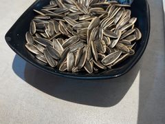 -华府九号海鲜烧烤大排档(龙域店)