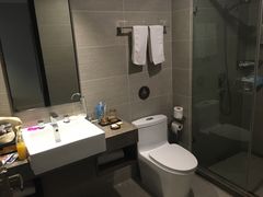 卫生间-如家精选酒店(苏州火车站万达广场地铁站店)