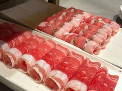 -海底捞火锅(曹安公路店)