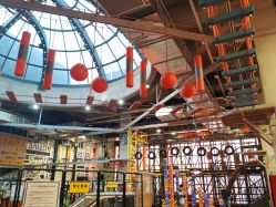 -嗨翻Hi-Fun竞技主题乐园·蹦床团建生日聚会(五棵松华熙店)