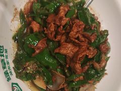 绿草地辣椒炒肉-绿草地·湘菜(芙蓉天街店)