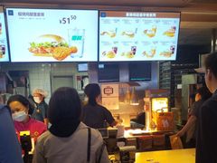 -麦当劳(西客站店)