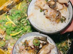 -鸣记脆皮烤鱼·海鲜烤鱼(三八广场店)