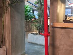 -HIGH FIVE哈福手工汉堡(桂林路店)