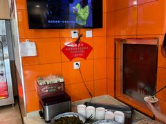 -闫家驴肉老店(华电一校店)