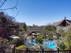 -七彩云南古滇温泉山庄