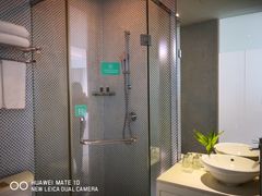 -深圳东部华侨城瀑布酒店