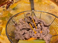 -洱火云南酸菜牛肉火锅(石景山当代商城店)