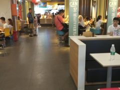 大堂-麦当劳(新世纪环球中心店)