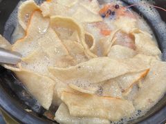 -官塘陈记鱼生·潮汕砂锅粥·牛肉火锅(潮枫路总店)