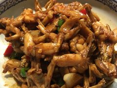 青蛙-董厨煨汤馆(车站路店)