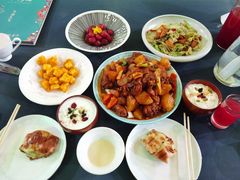 -伊带伊路新疆美食府(呼家楼店)