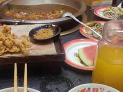 -沸炉重庆老火锅(军事博物馆店)