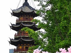 -龙华寺