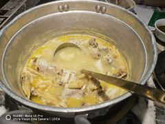 -禄婶鸡煲·打边炉