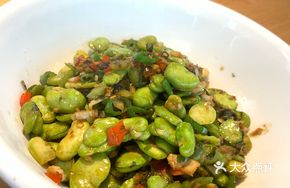酸菜蚕豆