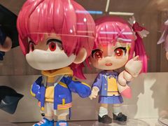 -泡泡玛特POPMART(侨福芳草地店)