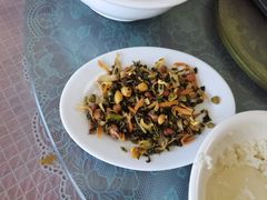 -山里人家土菜馆(茅山店)