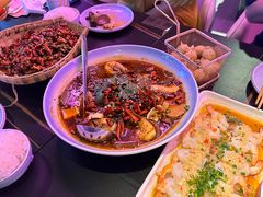 -粉墨特色菜·烧烤音乐酒馆