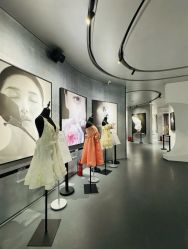 -鼎极摄影(世纪金源店)