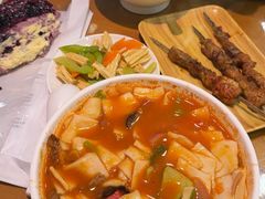 -伊京轩兰州牛肉面(闹市口店)