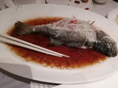 -上海虹桥君丽假日酒店(娄山关路地铁站店)