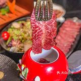 日式烤肉居然有劳斯莱斯星空顶??!