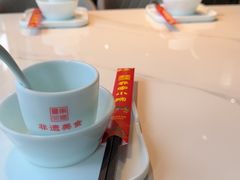 -乔家小院•非遗驴肉•本地小海鲜(滨河路店)
