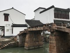 -丝绸小镇荻港古村