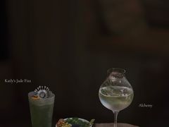 -Shift cocktail bar鸡尾酒吧