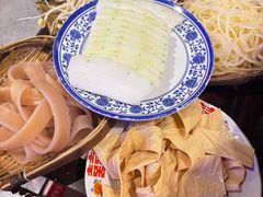 -萍姐火锅·公路夜市(打浦桥日月光店)