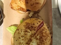 -必胜客(上海新南方商城PH店)