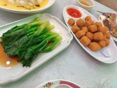 -东鑫记港式茶餐厅(南京东路店)