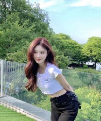 -HAIR HERE造型