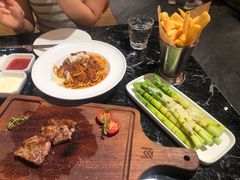 -MEAT MATE 鲜食肉铺(凤凰汇·里巷店)