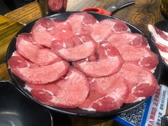牛舌-韩聚屋韩国烤肉餐厅(新北万达店)