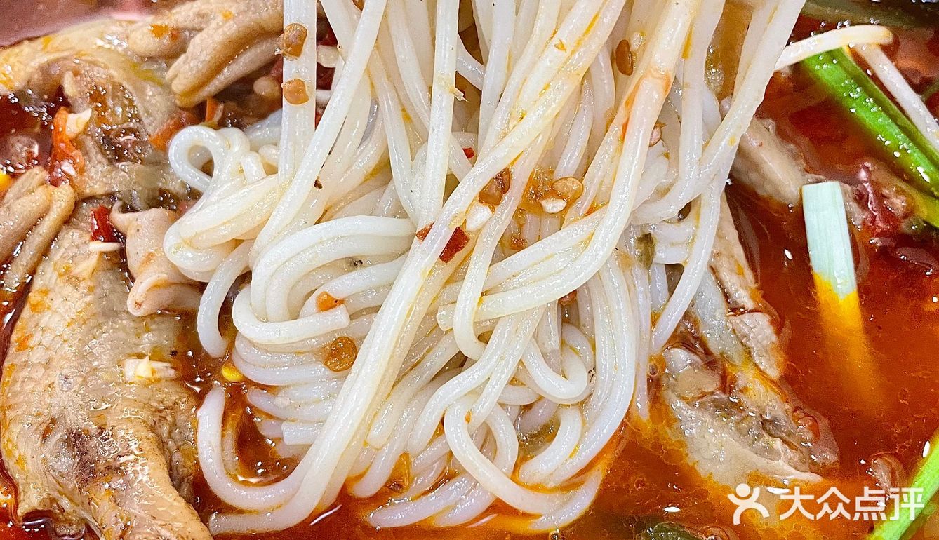 毫不夸张的说！！这是成都最好吃的米线！！