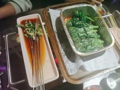 -麦凯伦烧烤·精酿超级工厂店(金桥总店)