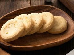 东南小桃酥-东南饼庄(铁路二村店)