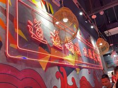 -老闵田螺馆·南昌特色小炒(梦时代店)