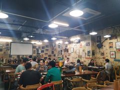 大堂-大院涮烤·东北经典老味烧烤·铜锅涮肉(江南东路店)