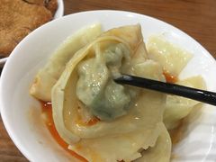 -潘国仙耳光馄饨(黄家阙路店)